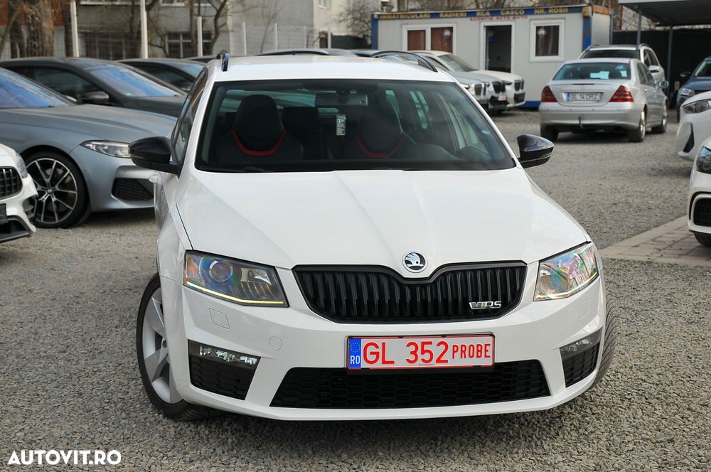 Skoda Octavia 2.0 TDI (Green tec) DSG RS - 2