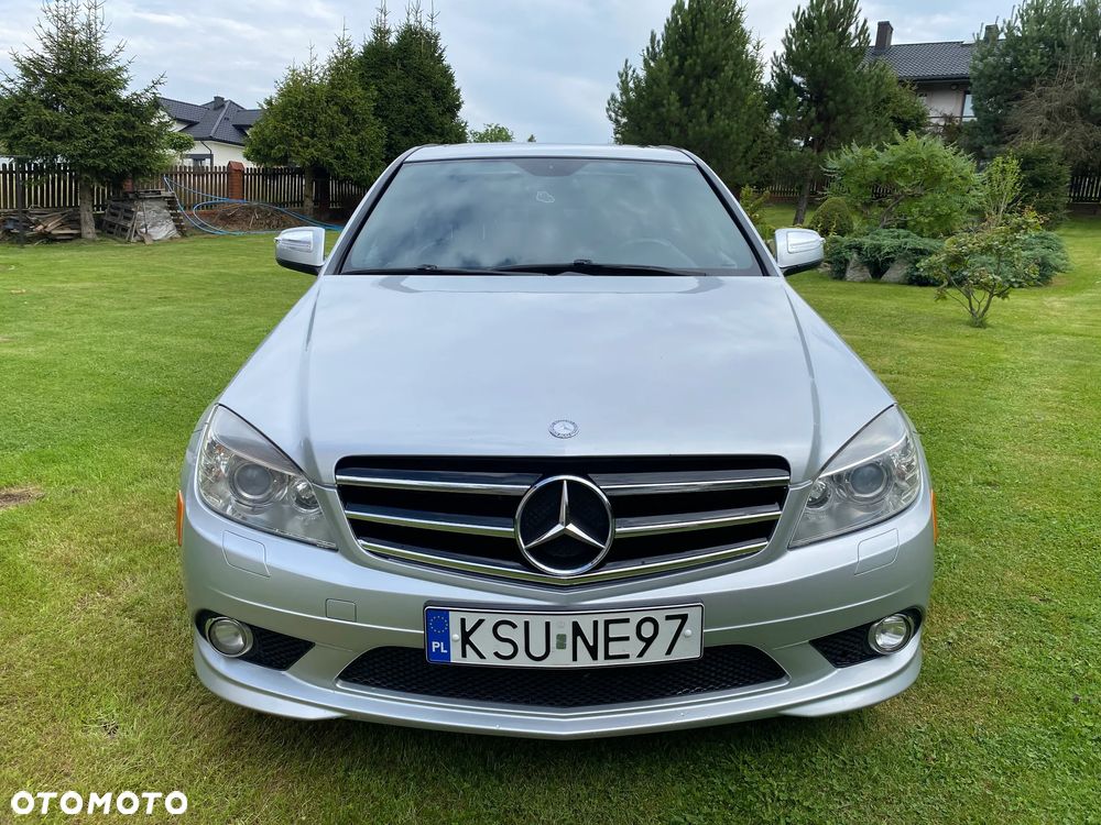 Mercedes-Benz Klasa C 300 Avantgarde 4-Matic - 2