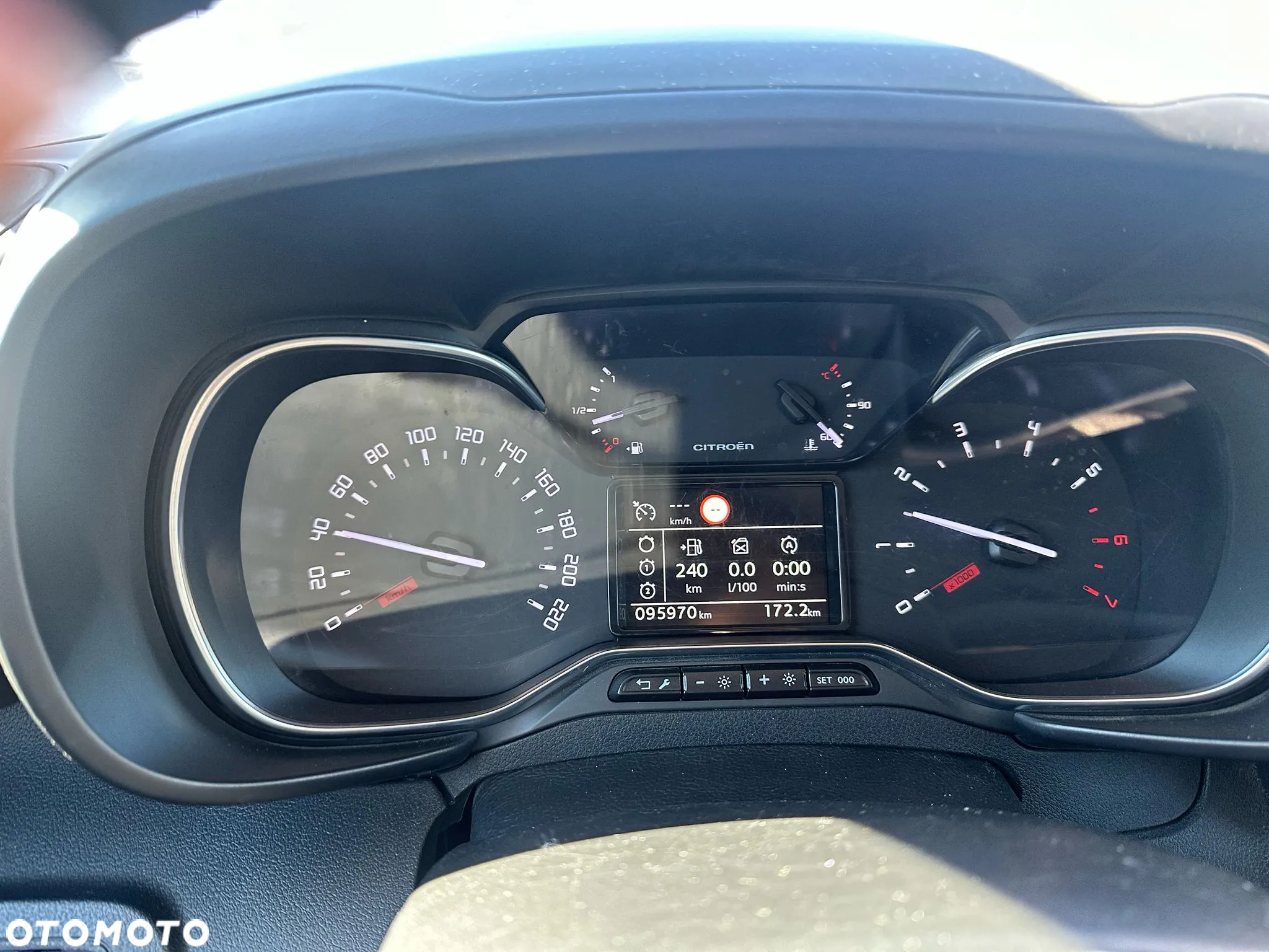 Citroën Berlingo XL 1.2 PureTech Feel S&S (7-os.) - 19
