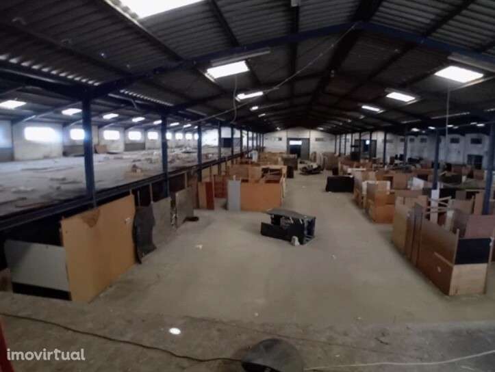 Armazém para venda em Meleças - Sintra - Grande imagem: 4/6