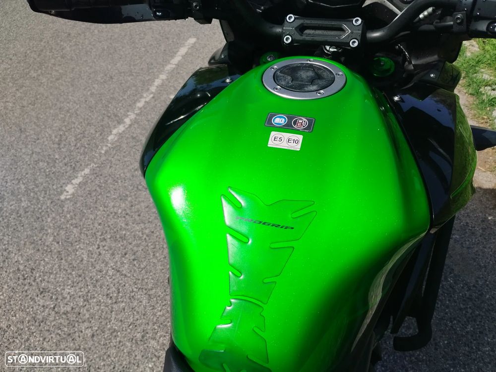 Kawasaki Versys Special Edition - 17