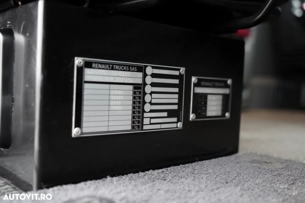 Renault T 520 / EDIȚIE LIMITATĂ - 1894 / AIRBAGURI COMPLETE / RETARDER / CLIMATIZARE PARCARE / PIELE / VERSIUNE FOARTE BOGATĂ - 35