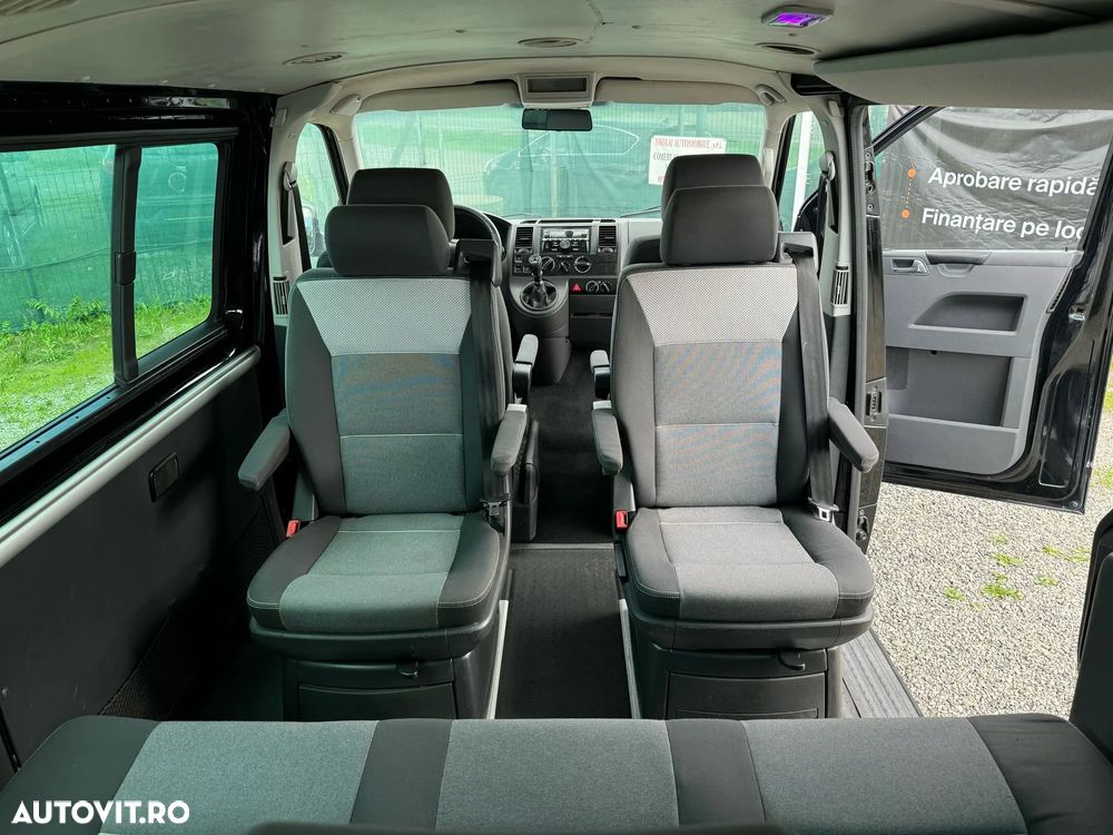 Volkswagen Multivan - 17