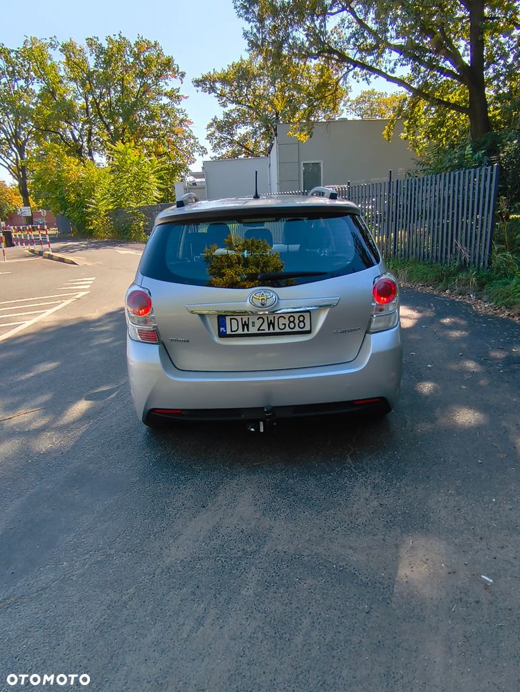 Toyota Verso - 2