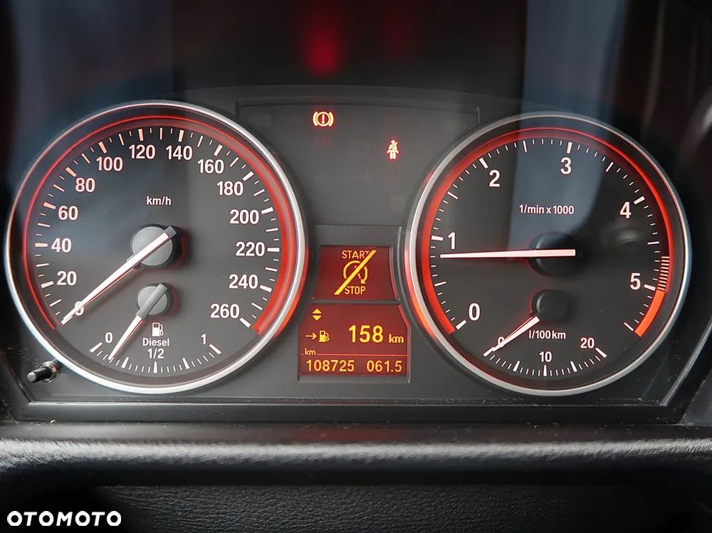 BMW X1 sDrive18d xLine - 16