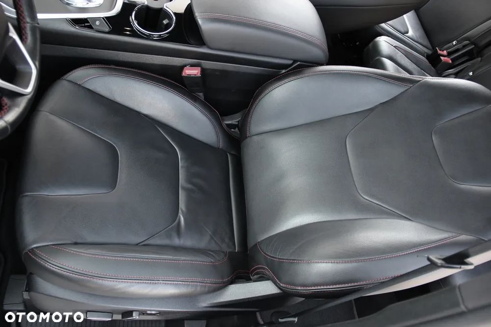 Ford S-Max 2.0 EcoBlue Twin-Turbo ST-Line - 25