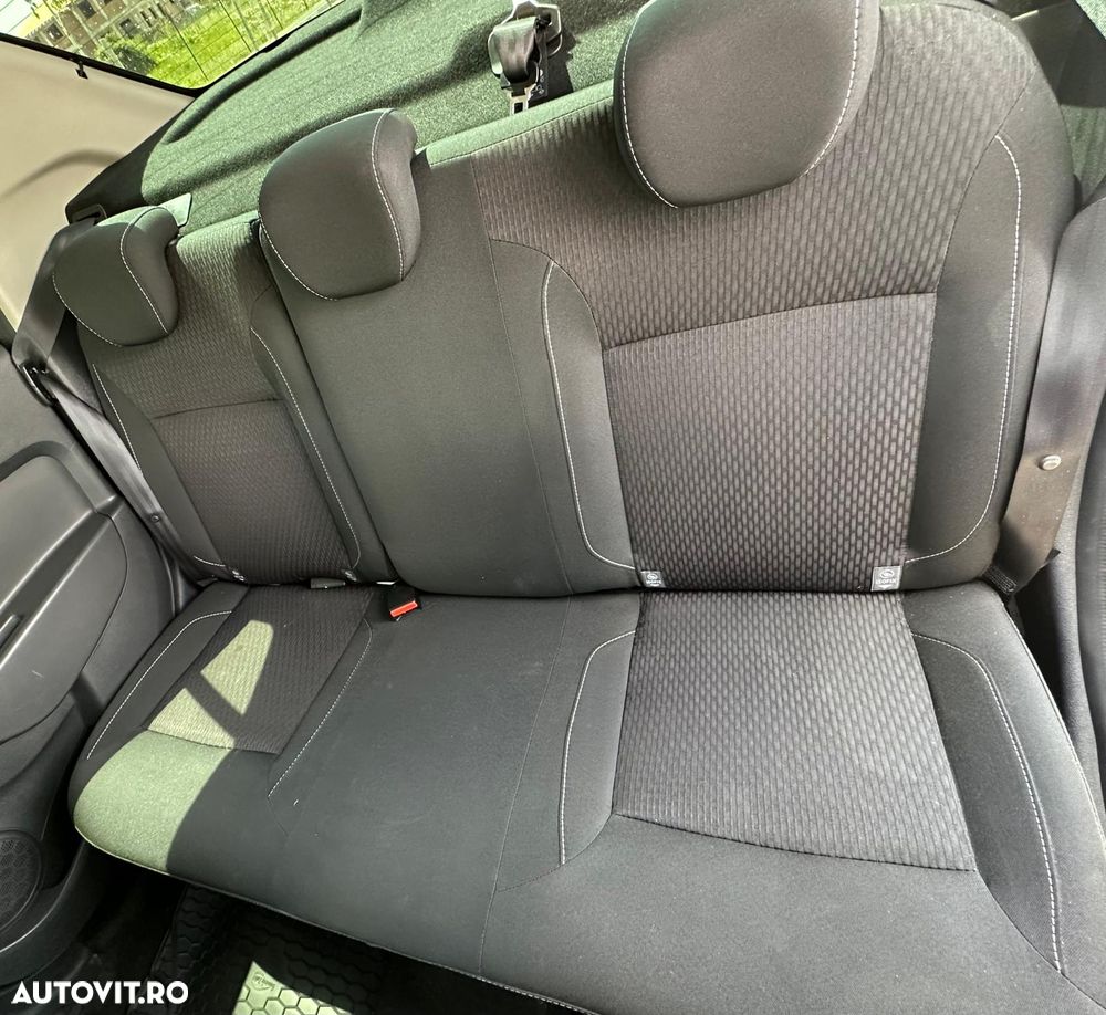 Dacia Logan 0.9 TCe Prestige - 11