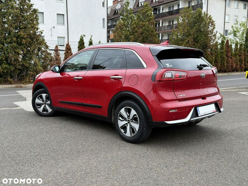 Kia Niro 1.6 GDI Hybrid L - 7