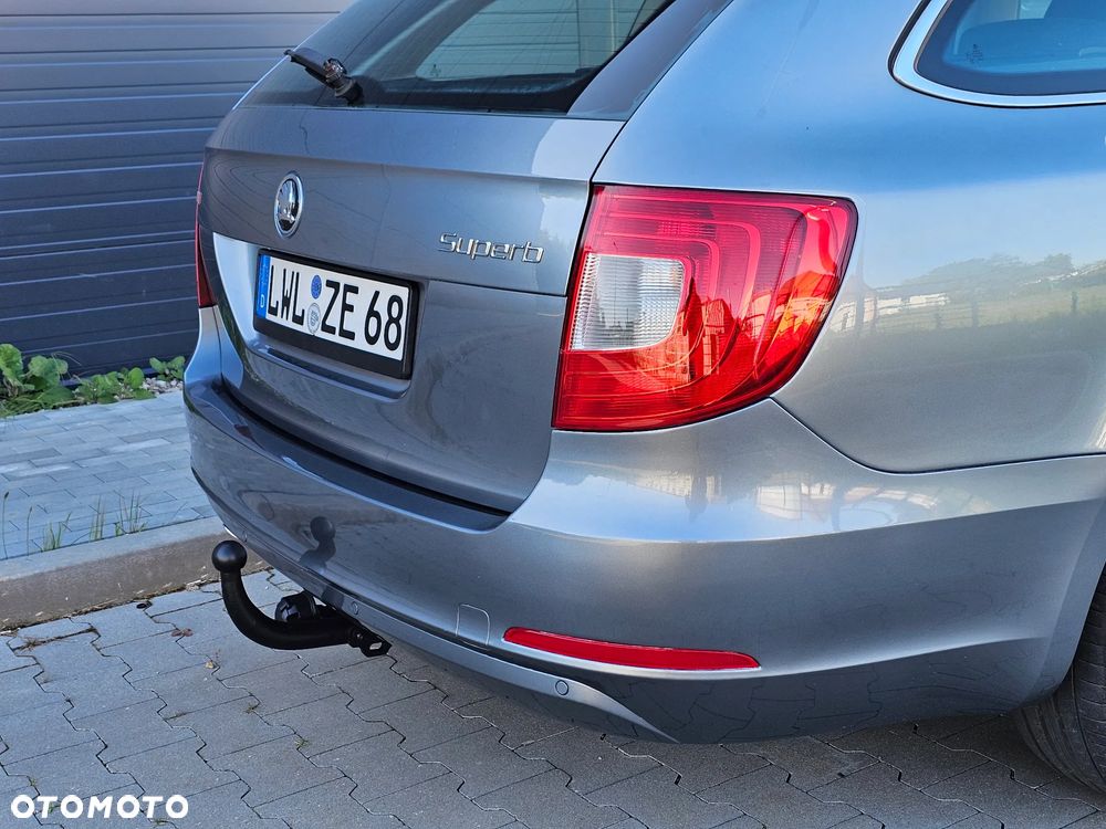 Skoda Superb 2.0 TDI Exclusive - 31