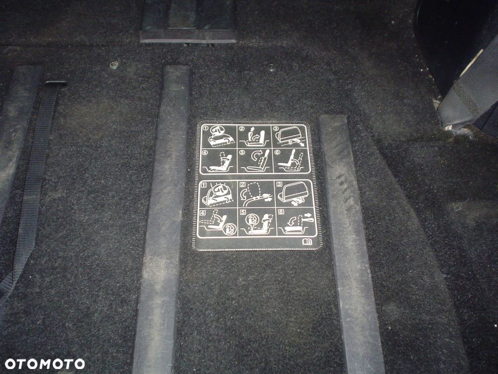 Citroën C5 II 2.0 HDi Exclusive - 10