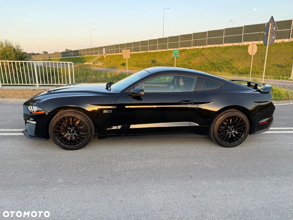 Ford Mustang - 17