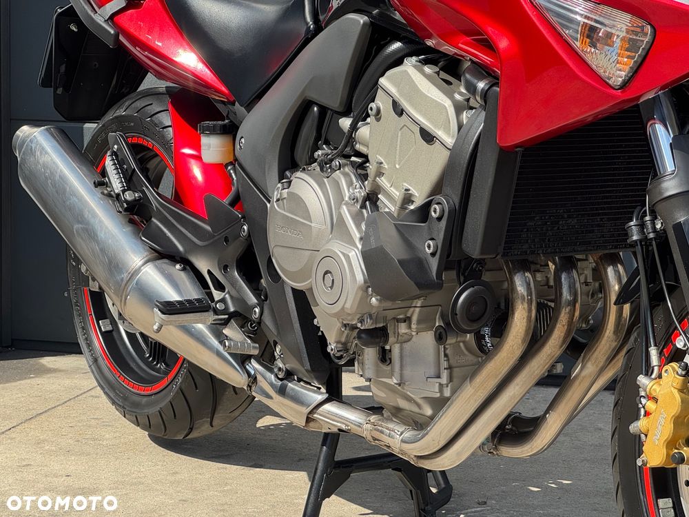 Honda CBF - 32