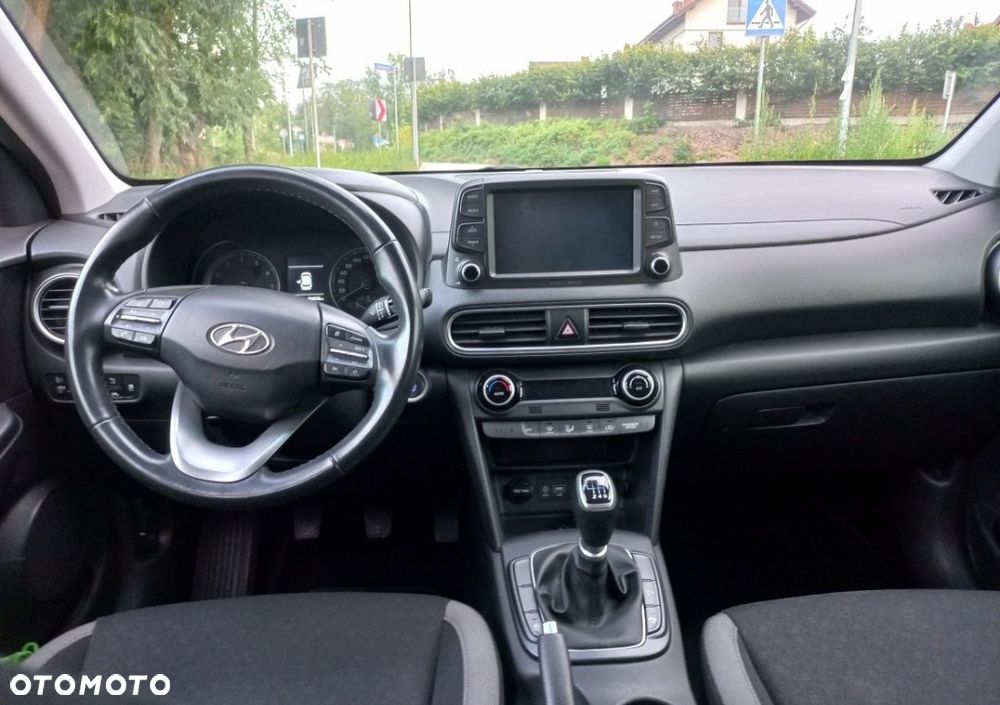 Hyundai Kona - 7