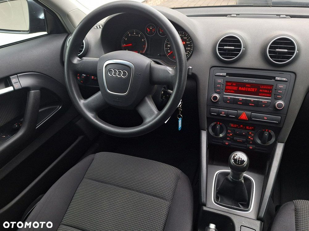 Audi A3 3-drzwiowe - 8