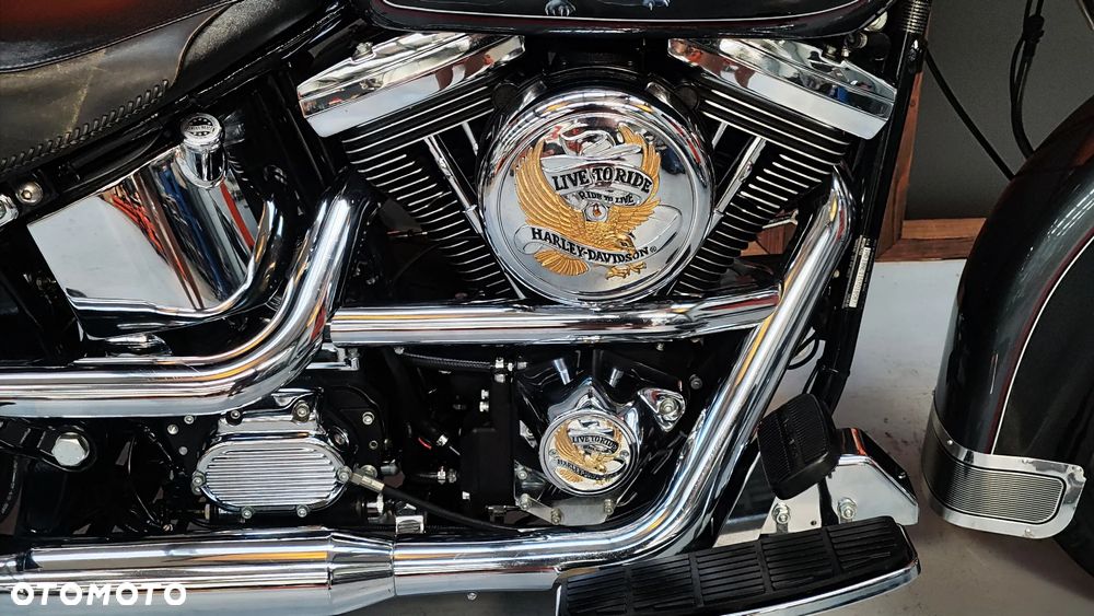 Harley-Davidson Softail Deluxe - 14