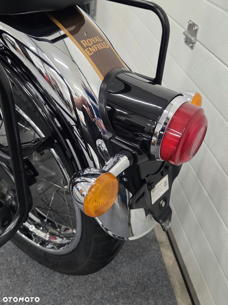 Royal Enfield Classic - 16