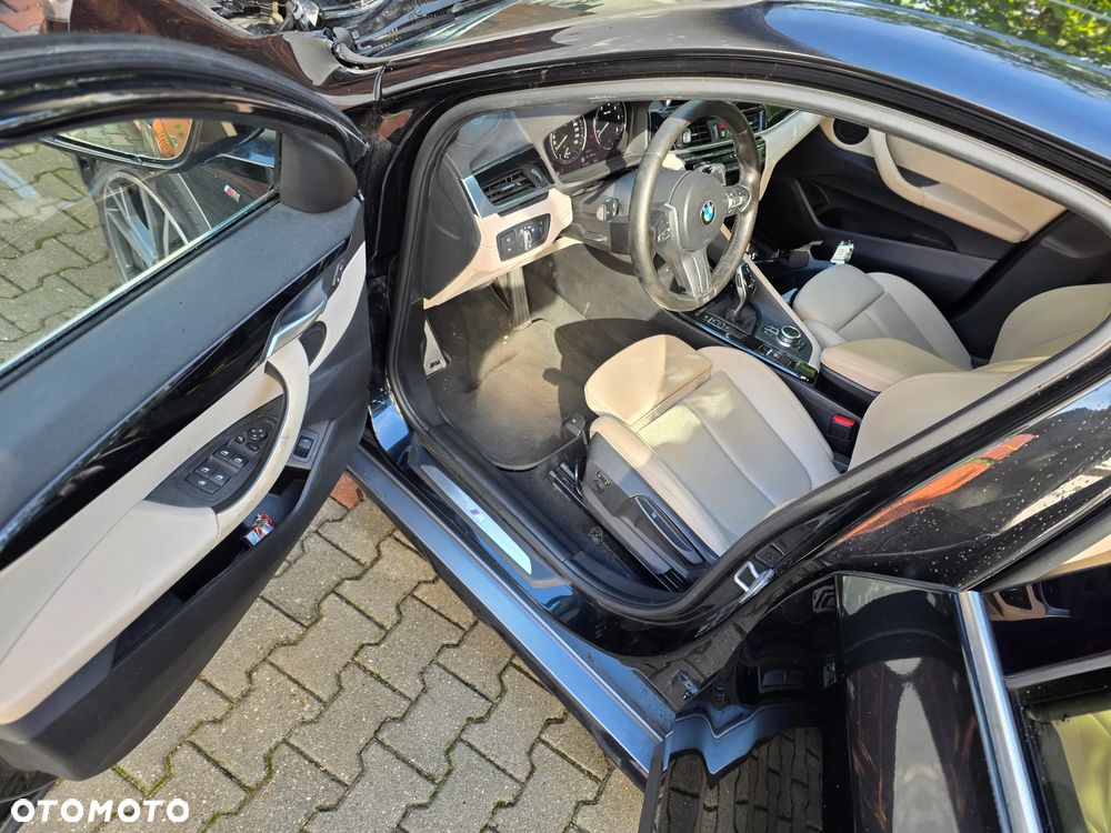 BMW X2 sDrive18d Edition M Mesh - 18