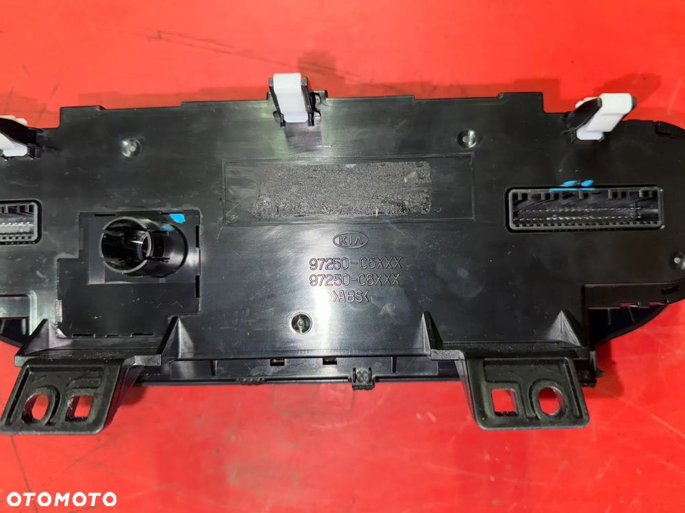 Panel klimatyzacji Kia Sorento III - 4