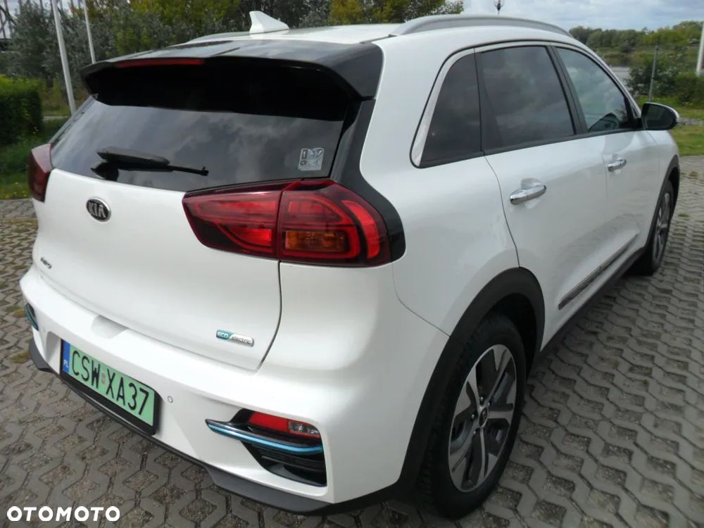 Kia Niro e-Niro 64kWh L - 5