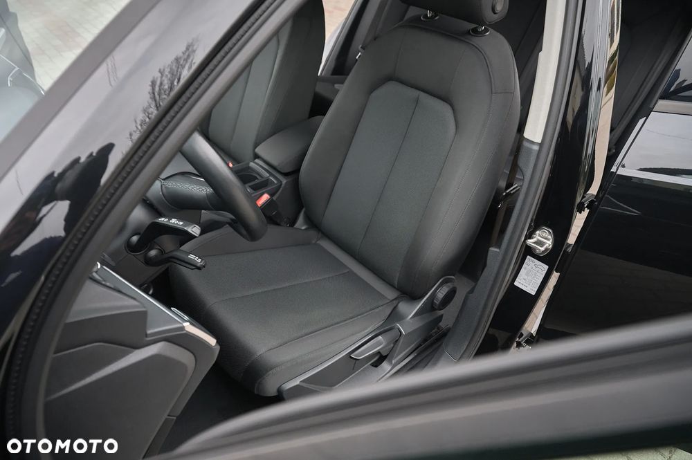 Audi Q3 35 TFSI S tronic - 25