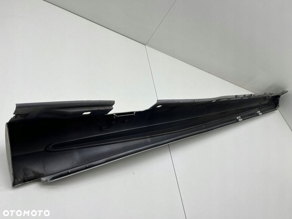 MERCEDES CLA W117 AMG PRAWA NAKŁADKA PROGOWA KOLOR-761 A1766980154 - 7