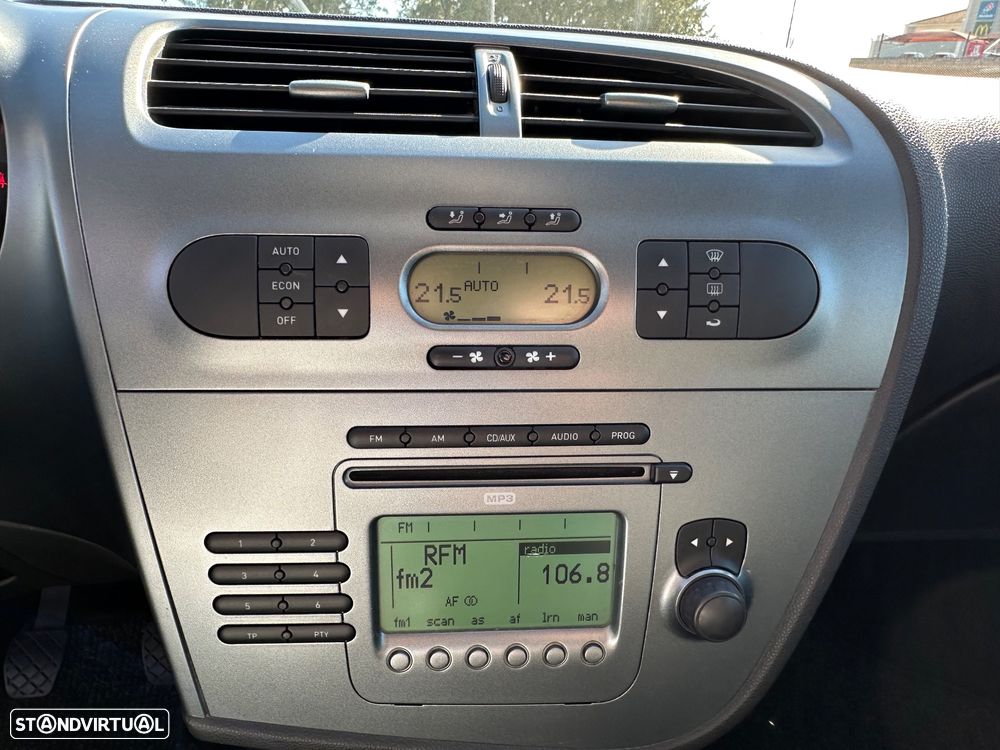 SEAT Leon 1.4 16V Reference - 13