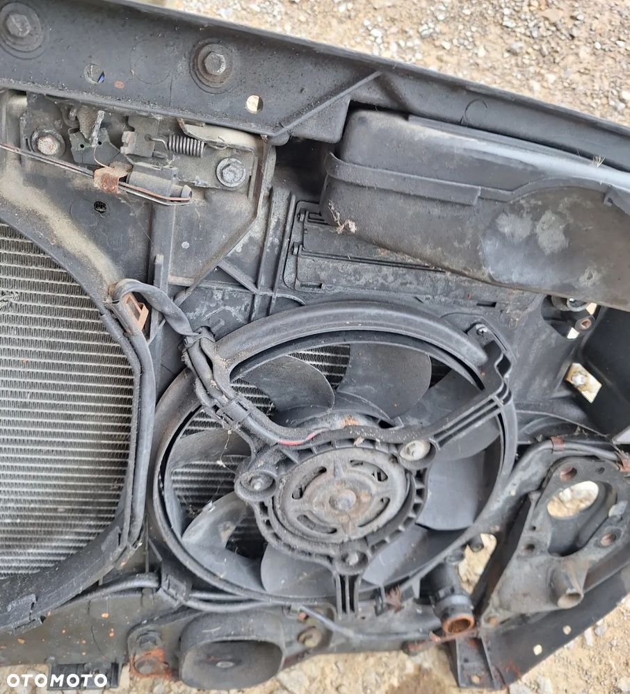 PAS PRZEDNI AUDI A6/C5 AVANT ,QUATTRO - 2,4 BENZYNA /AUTOMAT - 2