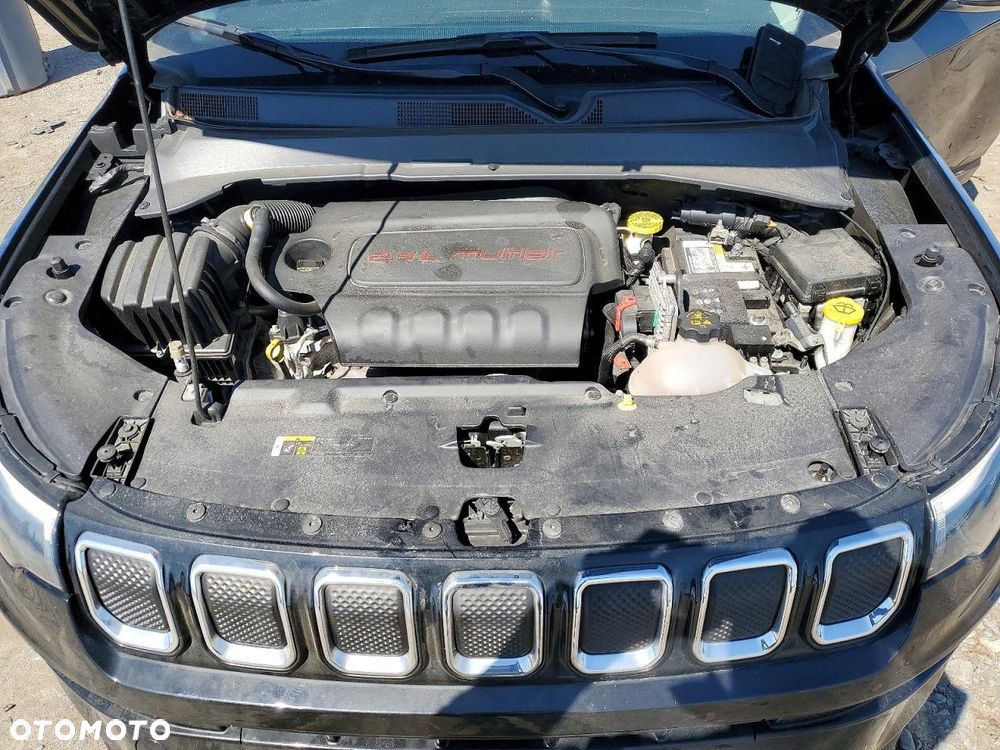 Jeep Compass - 11