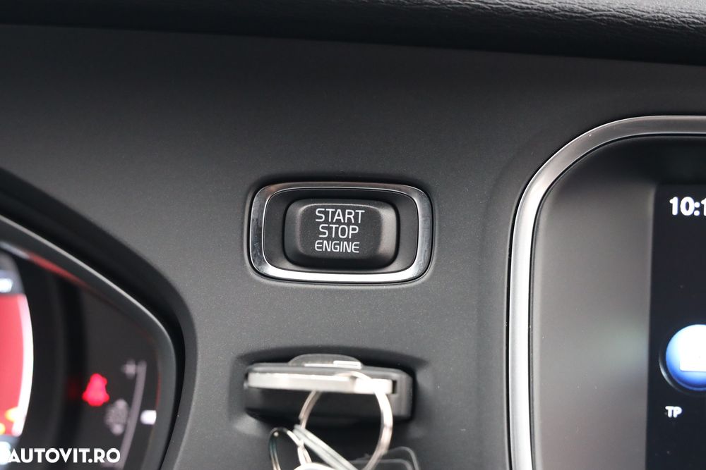 Volvo V40 D2 RDesign - 22