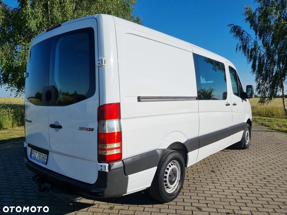 Mercedes-Benz Sprinter - 5