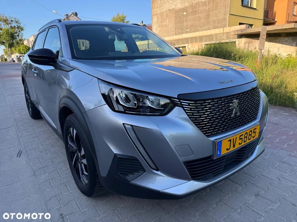 Peugeot 2008 PureTech 130 EAT8 Allure Pack - 4