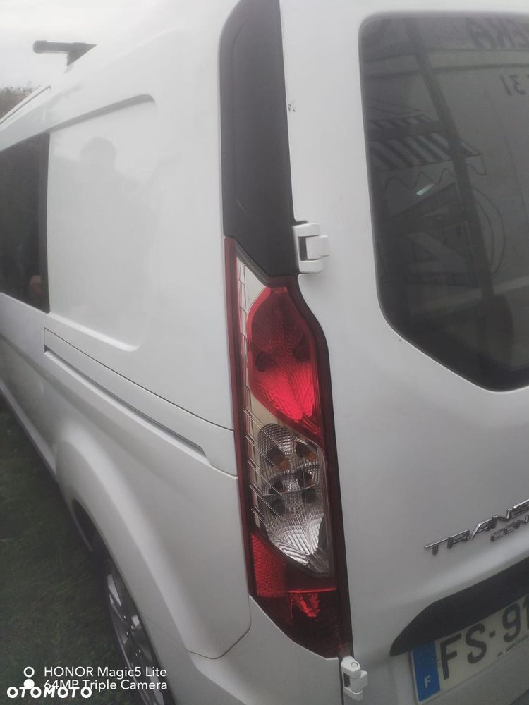 Ford Transit Connect - 4