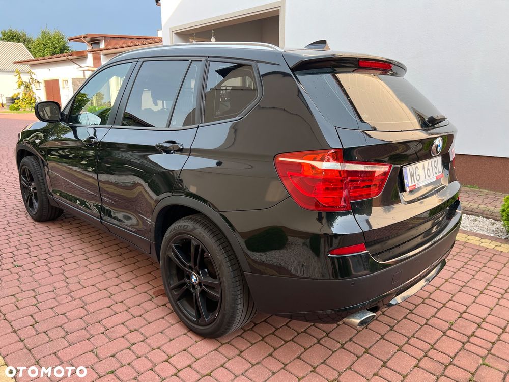 BMW X3 xDrive20d - 16