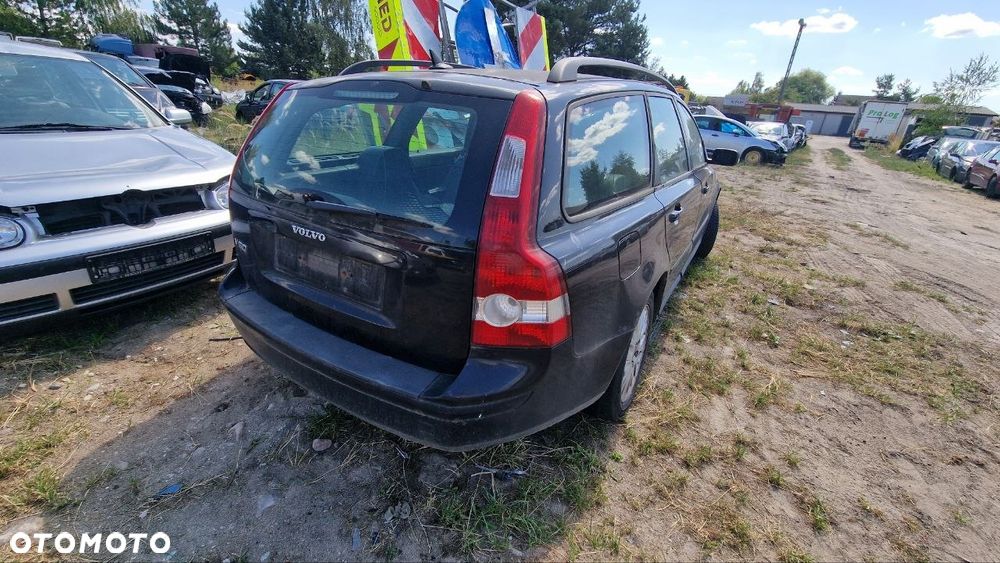 volvo v50 kombi na części - 4