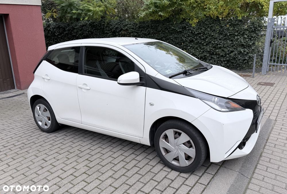 Toyota Aygo 2015 photo 3
