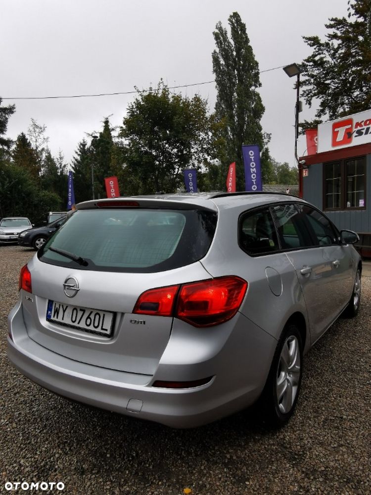 Opel Astra - 4