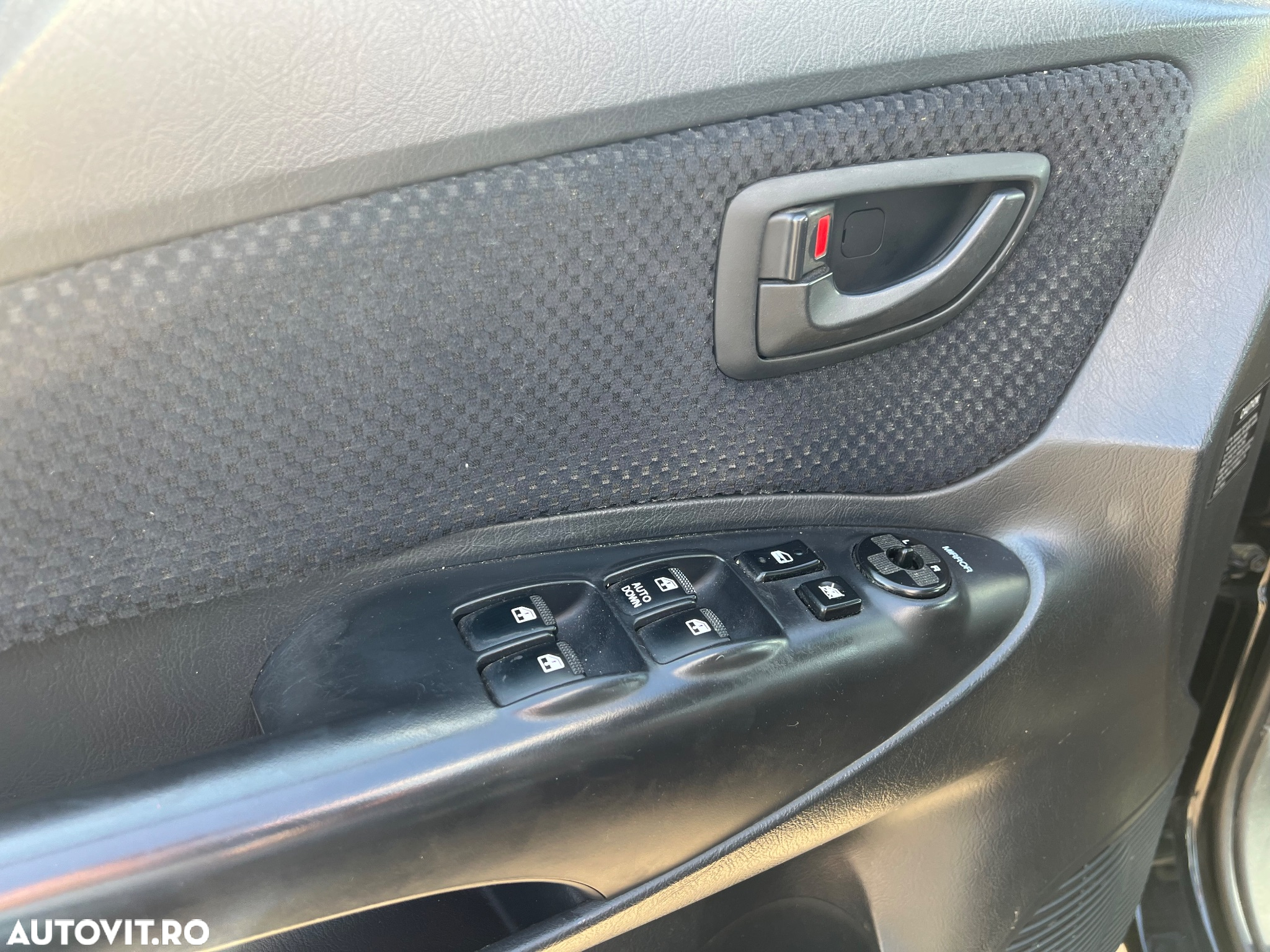 Hyundai Tucson 2.0 CRDI VGT 2WD Automatik GLS - 21