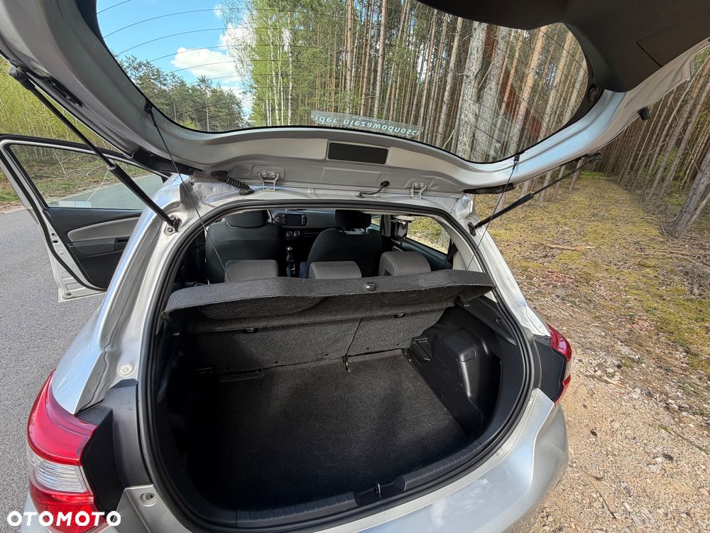 Toyota Yaris 1.5 20th Anniversary - 14