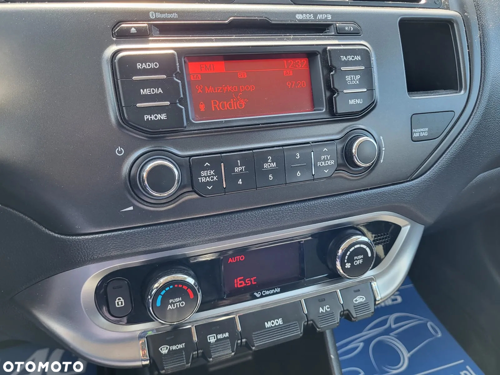Kia Rio 1.4 CRDi 90 Spirit - 23