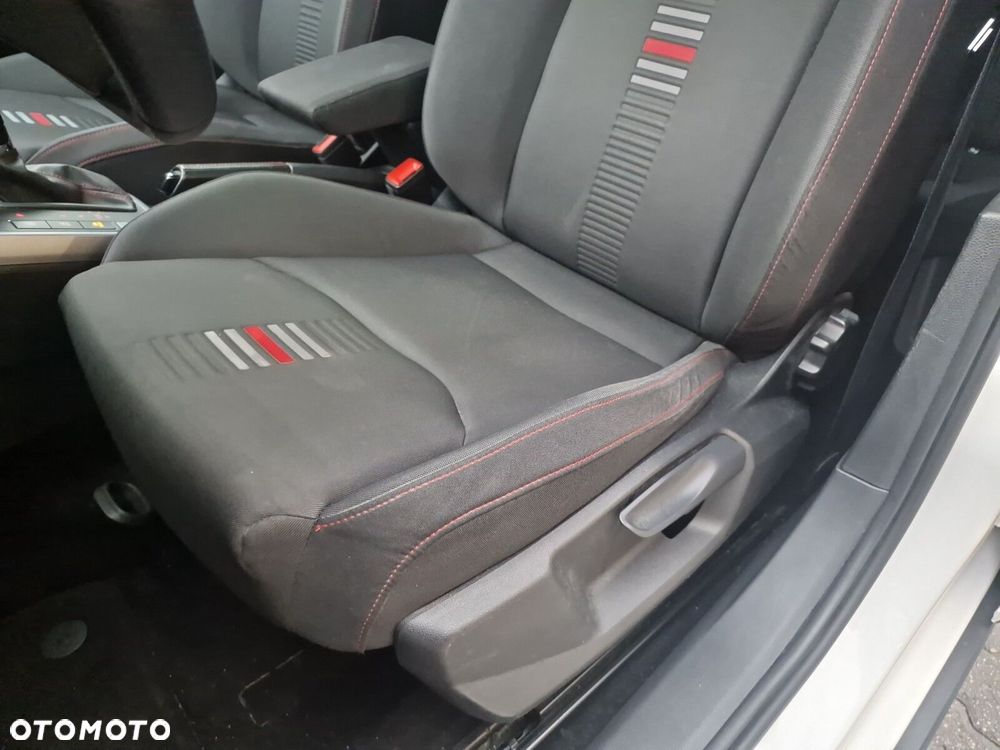 Seat Arona - 13
