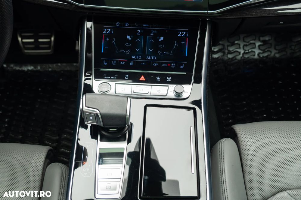 Audi Q8 50 TDI quattro Tiptronic MHEV - 29