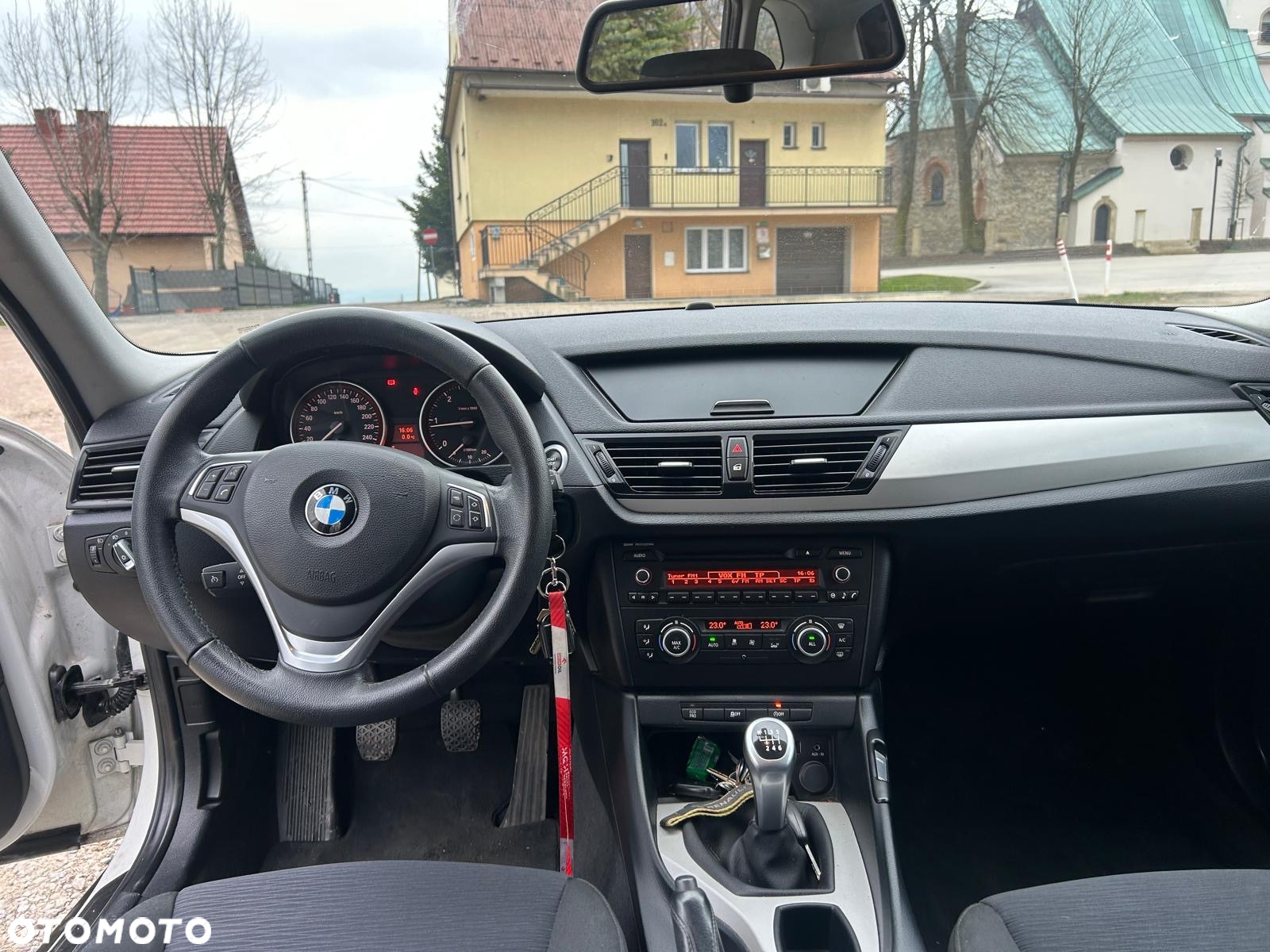 BMW X1 sDrive16d - 5