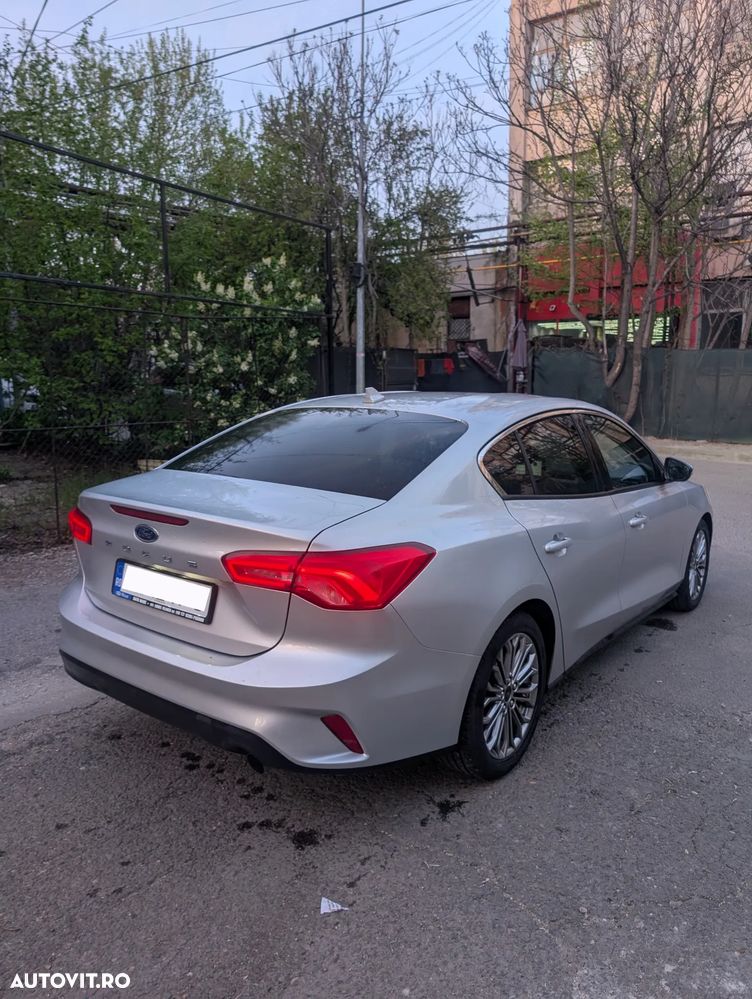 Ford Focus 1.5 EcoBlue Titanium - 6