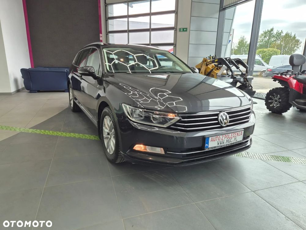 Volkswagen Passat - 5