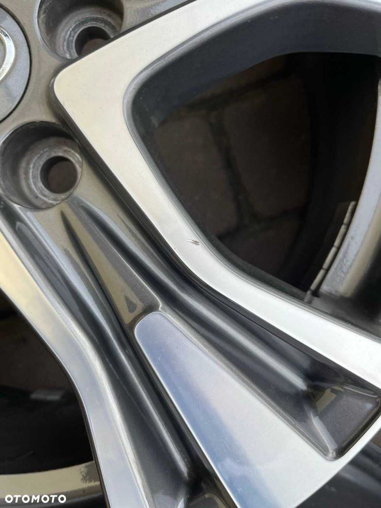 Oryginalne alufelgi Toyota 5x114,3 17 cali CZUJNIKI RAV4 BICOLOR - 14