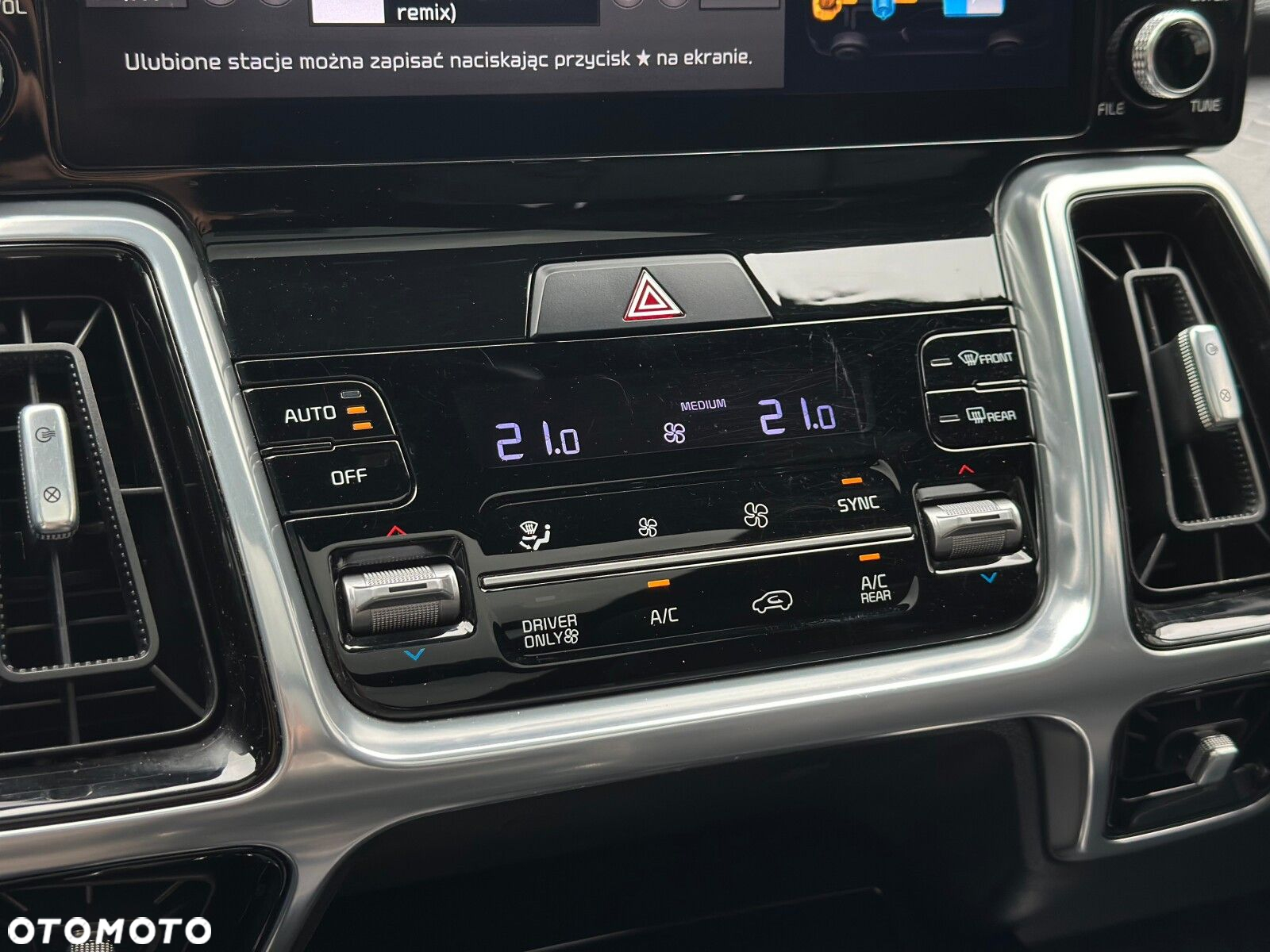 Kia Sorento 1.6 T-GDI HEV Prestige Line 4WD 7os - 29