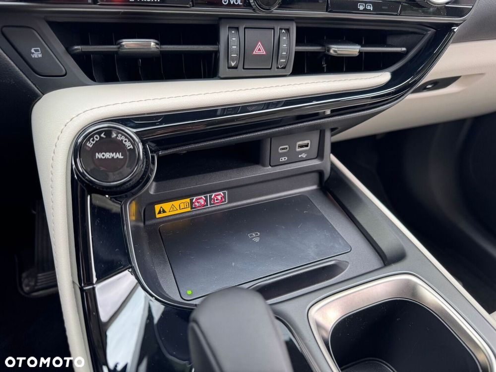 Lexus NX 450h+ Prestige AWD - 23