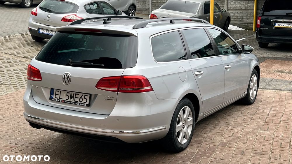 Volkswagen Passat Variant 2.0 TDI BlueMotion Technology Comfortline - 4