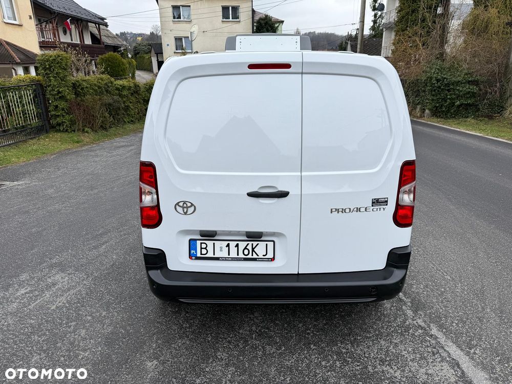 Toyota Proace City - 7