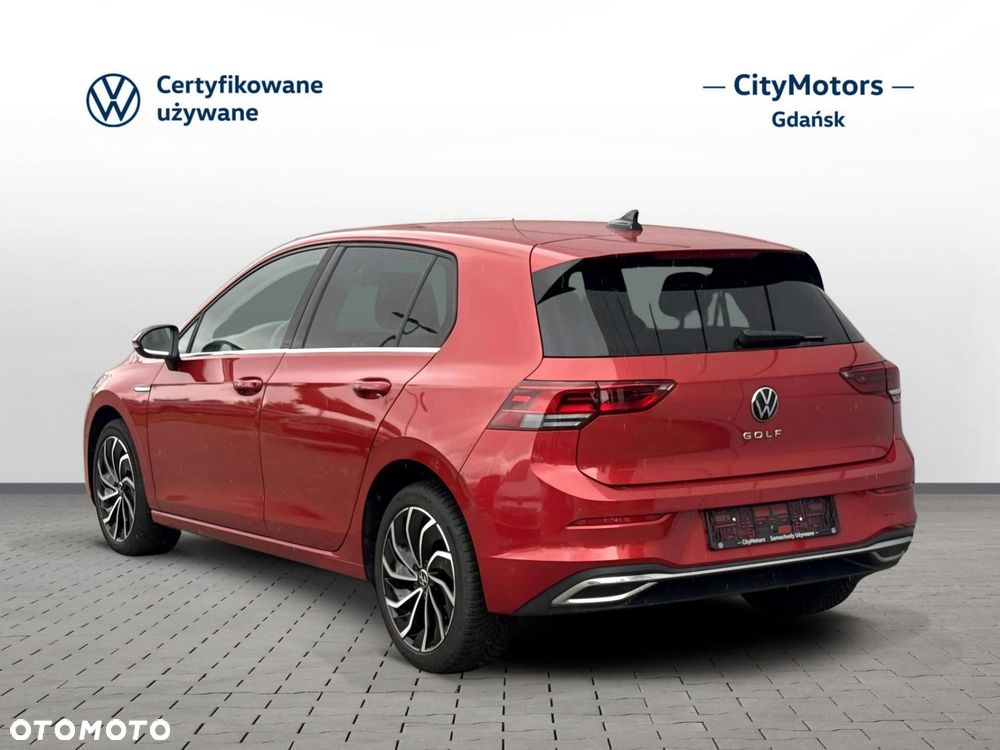 Volkswagen Golf - 4